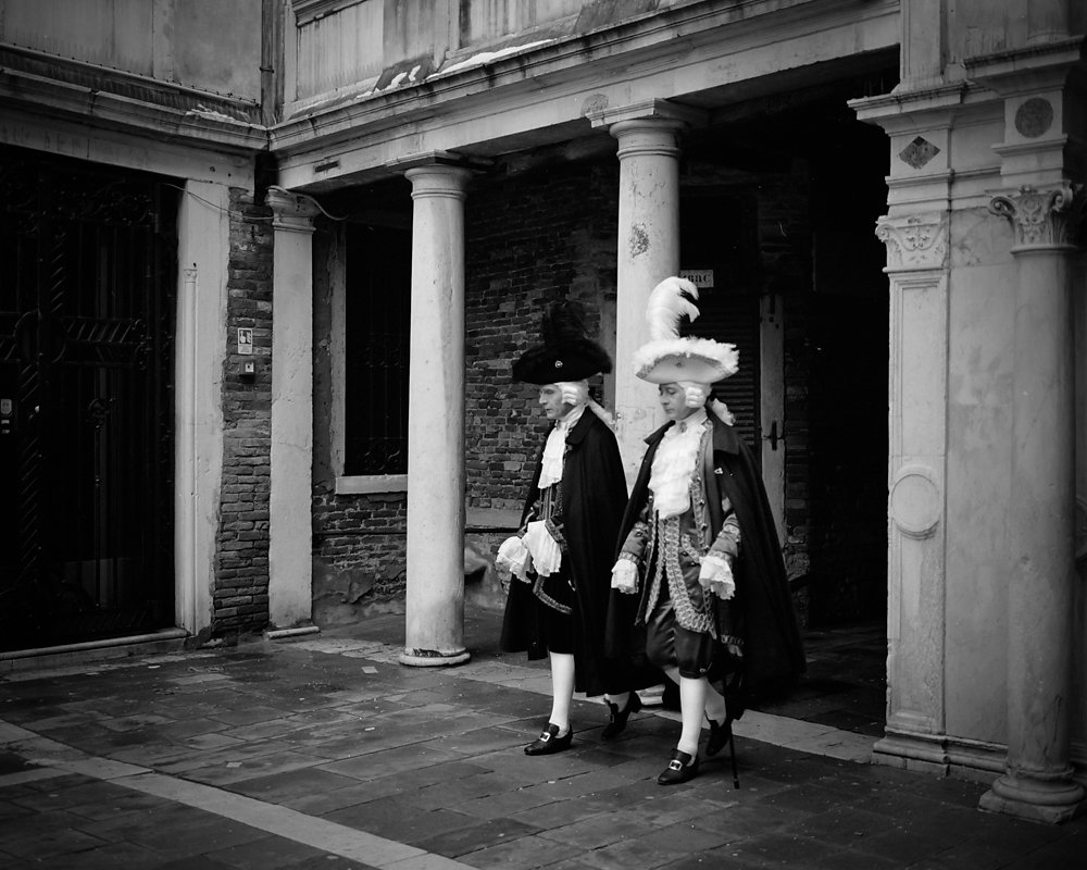 Venice-Feb-2013-Mamiya-7-001.jpg